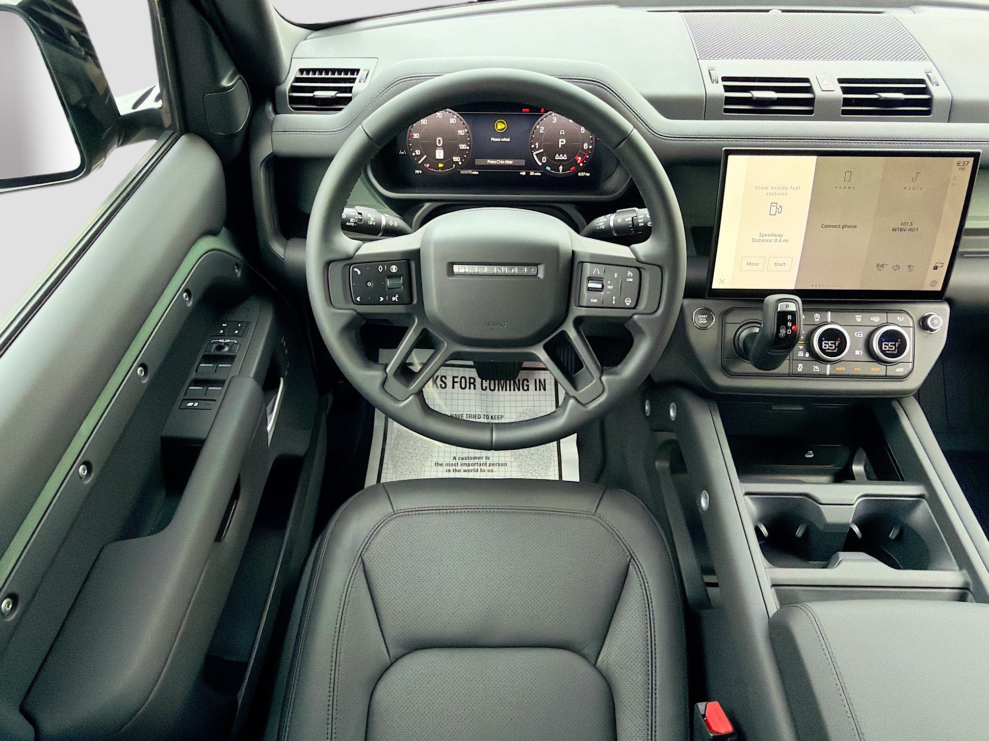 New 2026 Land Rover Defender 110 Trophy Edition AWD/4WD image 15