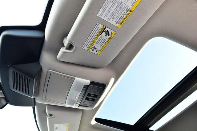 Certified 2025 Nissan Pathfinder Platinum w/ Lighting Package (N93) image 26