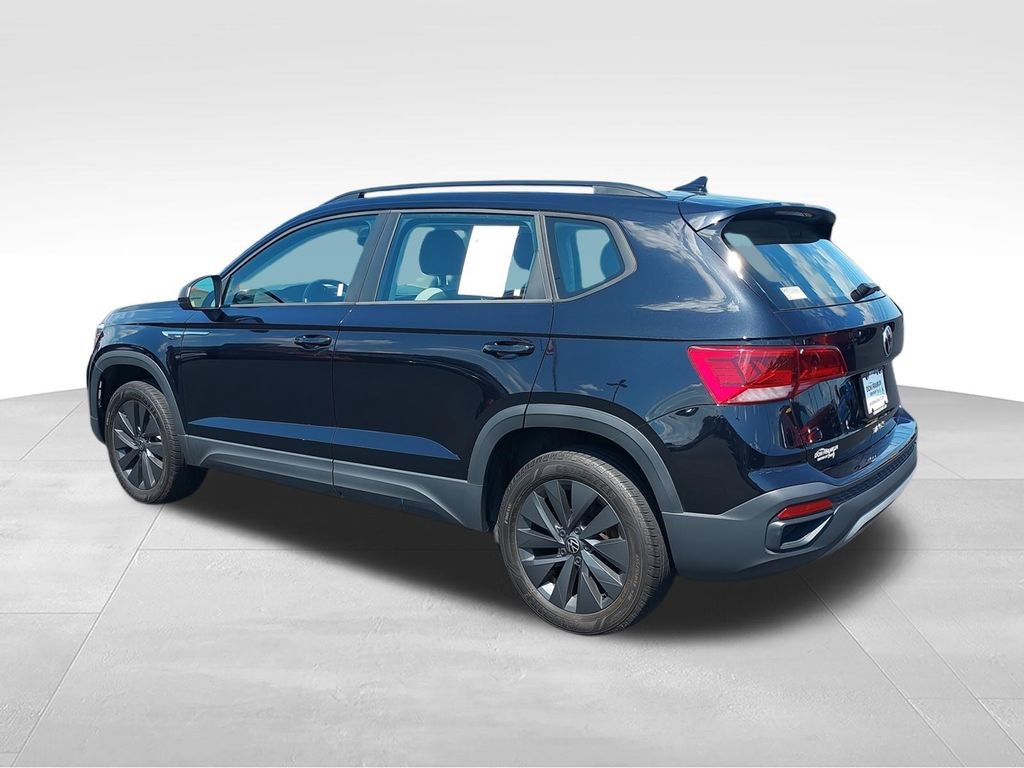 Used 2023 Volkswagen Taos S w/ Driver Assistance Package FWD image 6