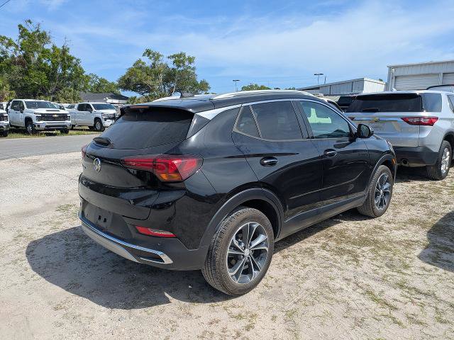 Used 2020 Buick Encore GX Essence w/ Advanced Technology Package image 5