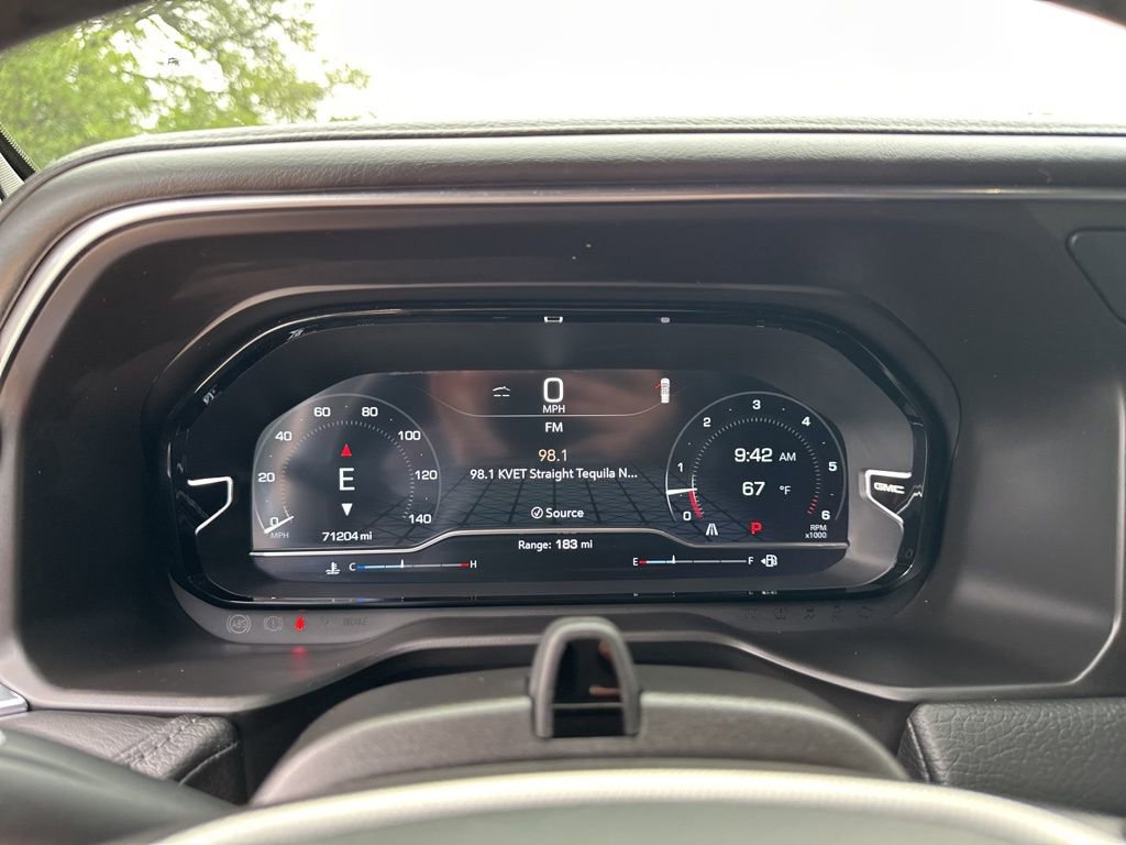 Used 2023 GMC Yukon XL Denali w/ Denali Reserve Package image 33