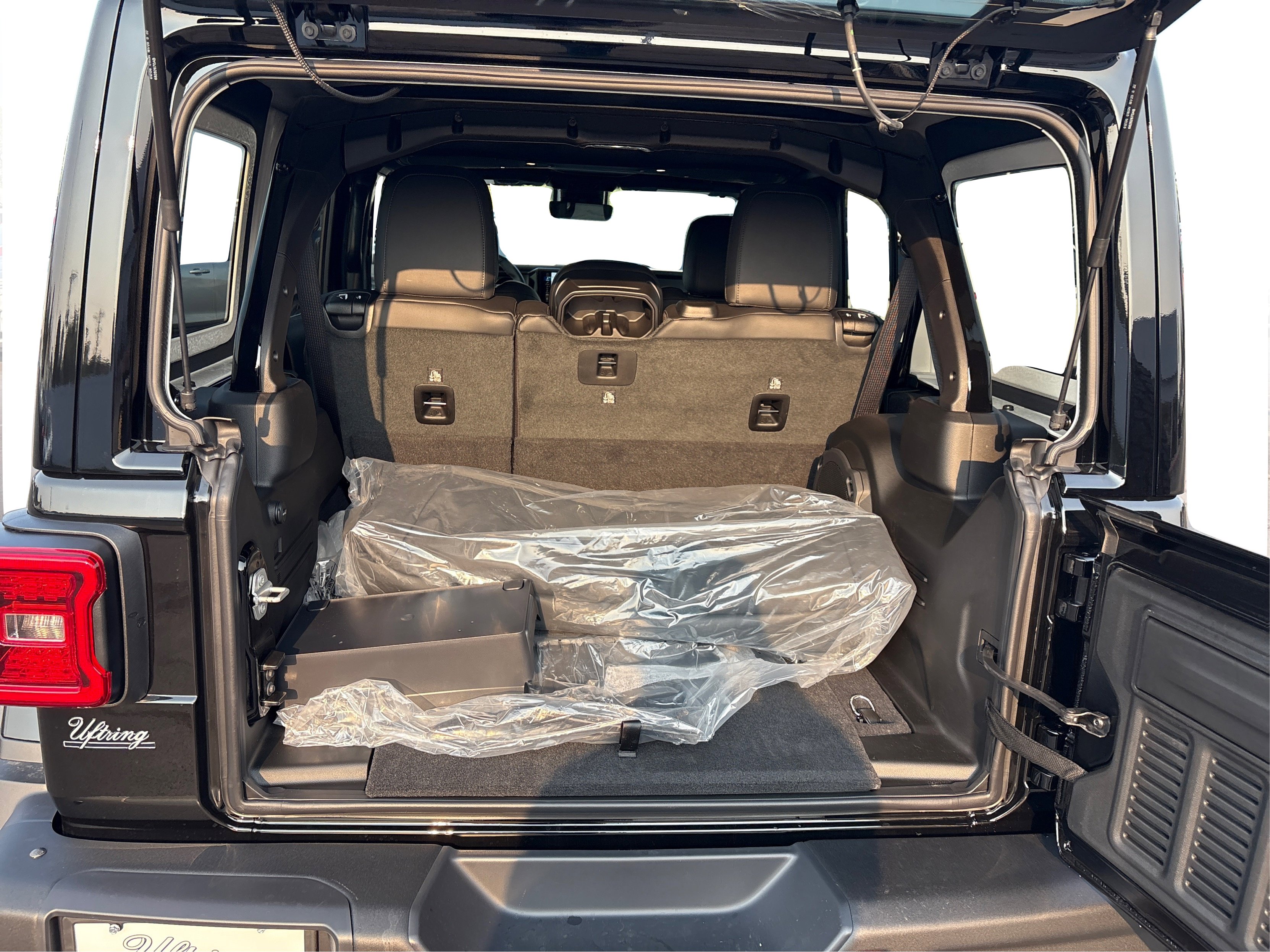 New 2025 Jeep Wrangler Unlimited Rubicon 392 image 11