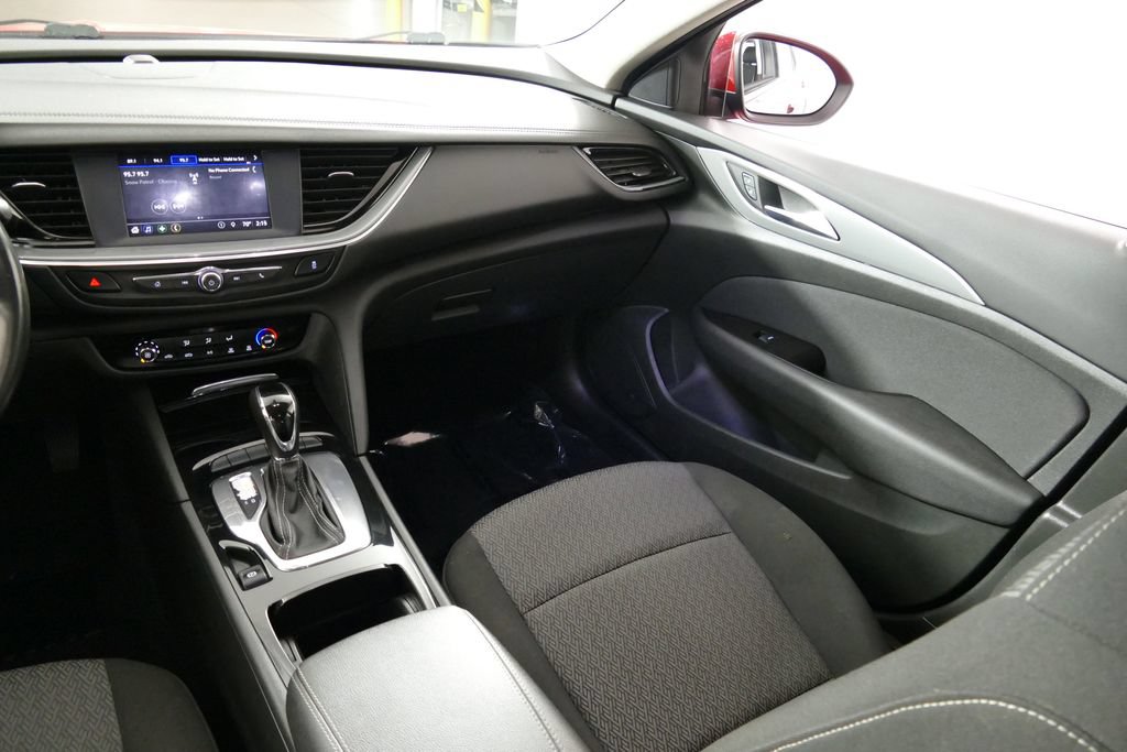 Used 2019 Buick Regal Preferred AWD/4WD image 20