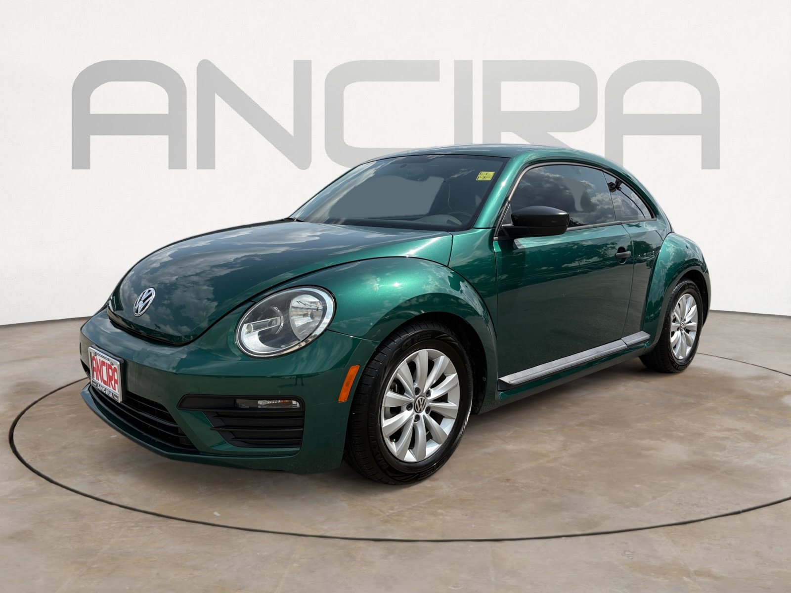 Used 2018 Volkswagen Beetle 2.0T S FWD image 7