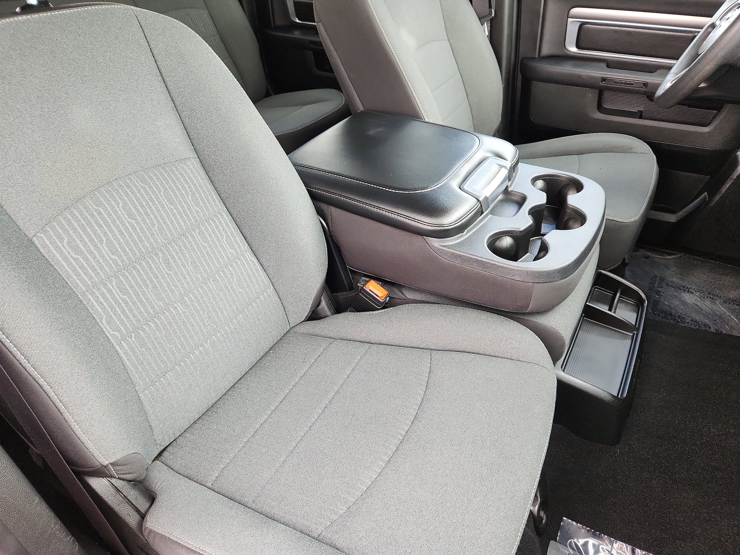 Used 2024 RAM 1500 Classic Warlock AWD/4WD image 14