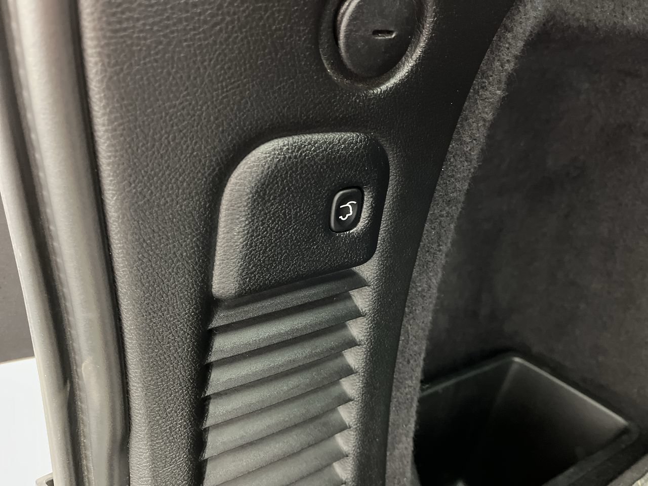 Used 2022 Dodge Durango GT AWD/4WD image 32