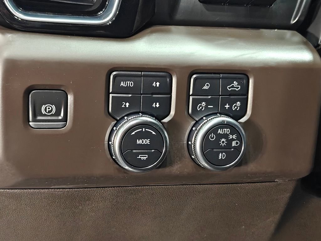 Used 2022 GMC Sierra 1500 Denali w/ Denali Reserve Package image 11
