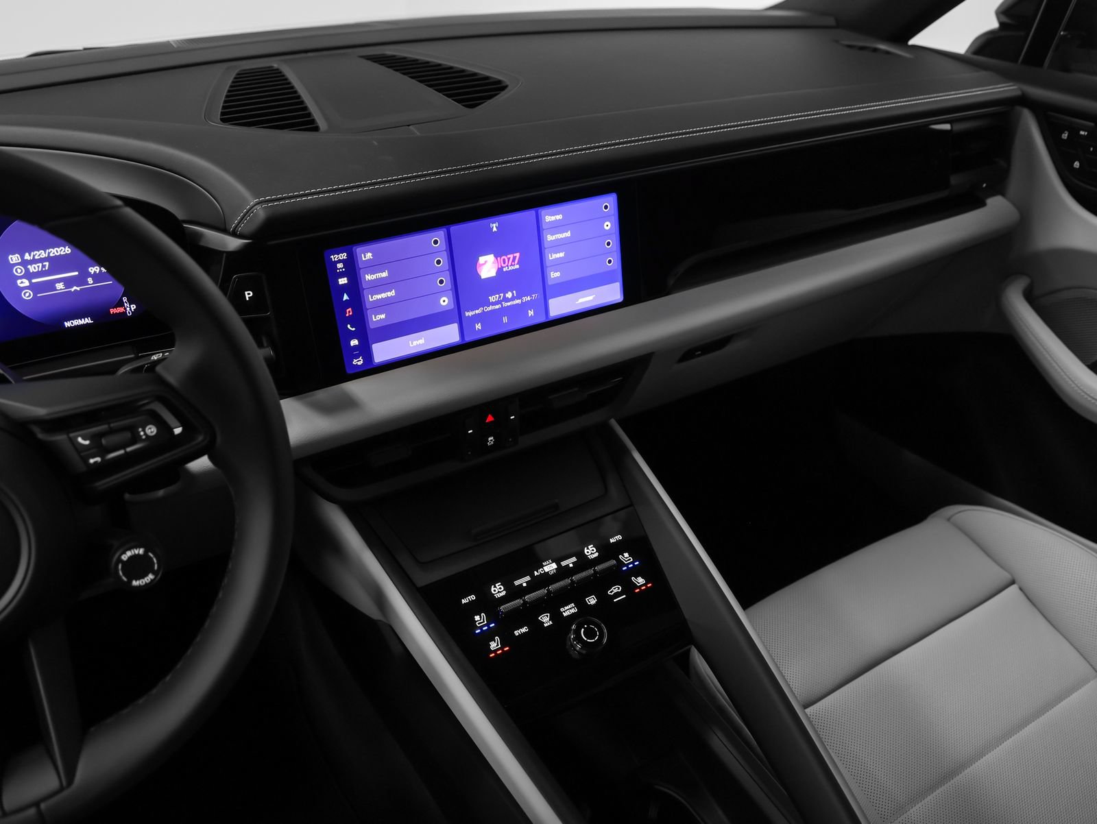 New 2026 Porsche Macan 4 Electric AWD/4WD image 41