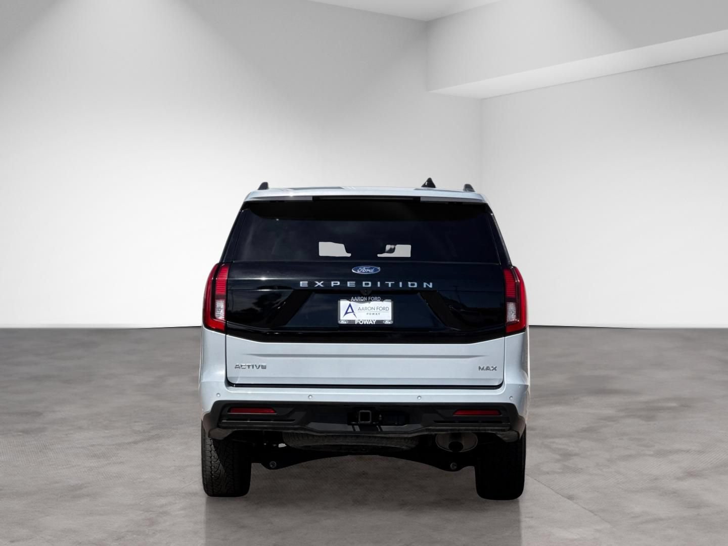Used 2025 Ford Expedition Max Active AWD/4WD image 5
