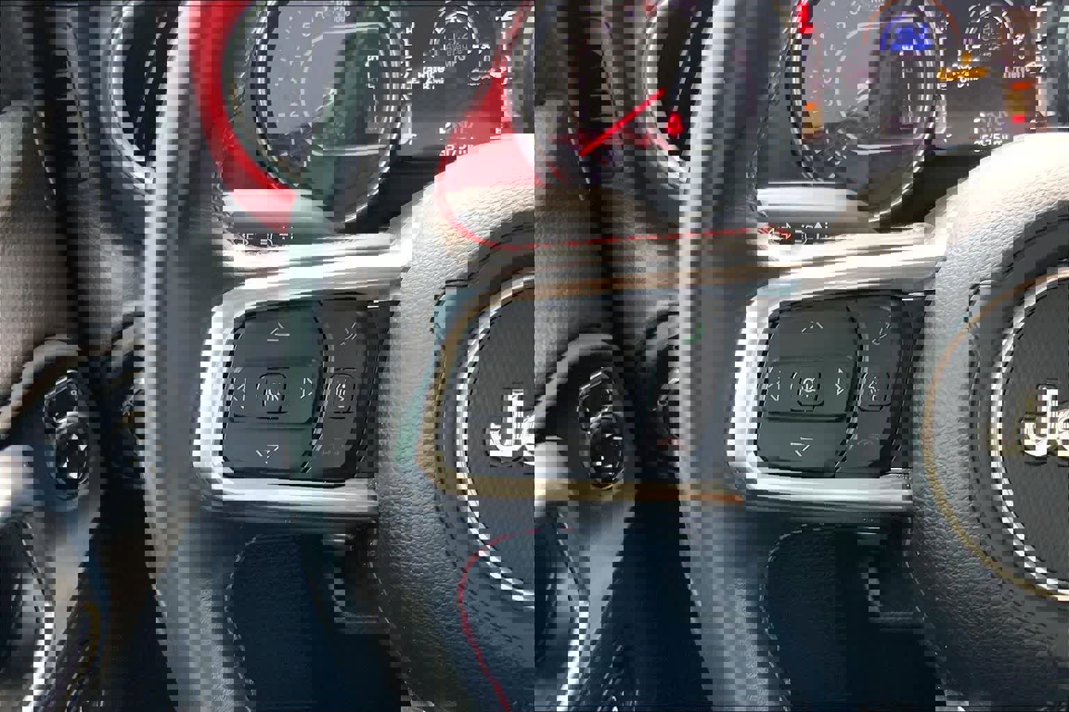 Used 2021 Jeep Wrangler Unlimited Rubicon w/ Xtreme Recon 35" Tire Package image 24