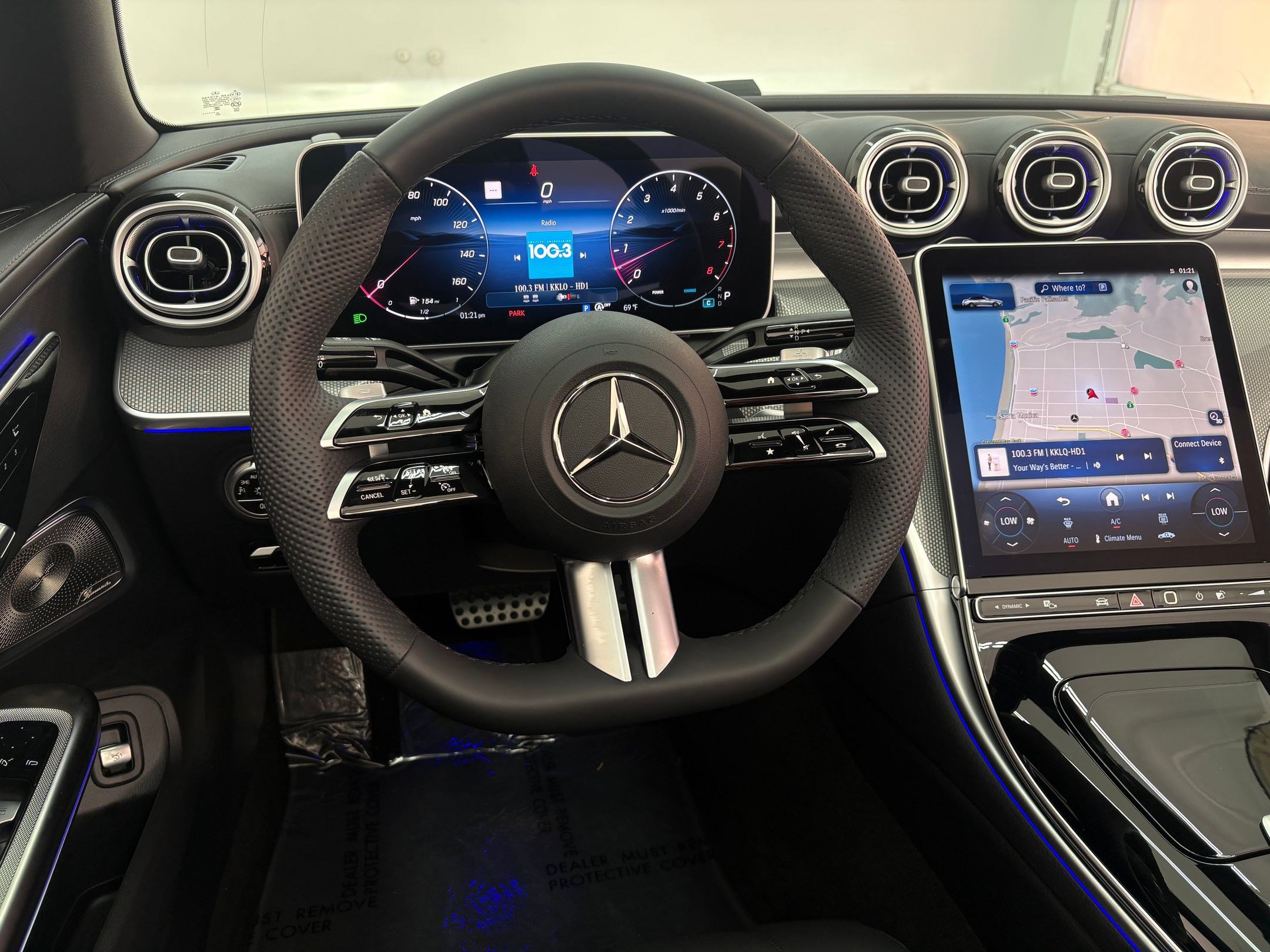 Used 2025 Mercedes-Benz CLE 450 4MATIC Cabriolet image 23