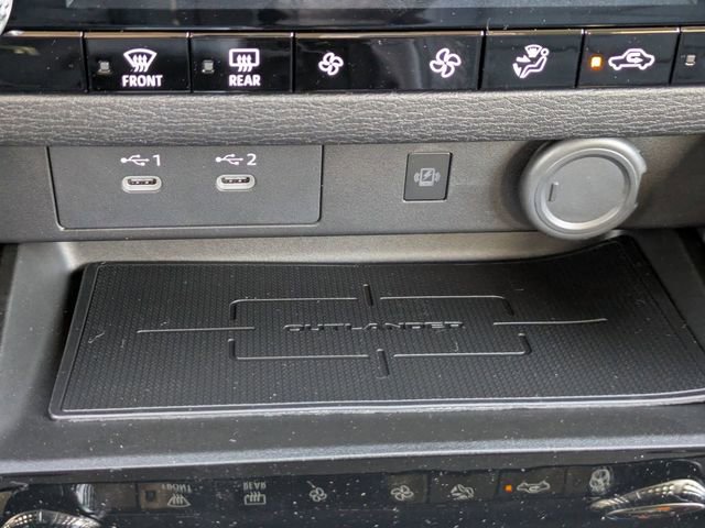 New 2026 Mitsubishi Outlander SE image 26