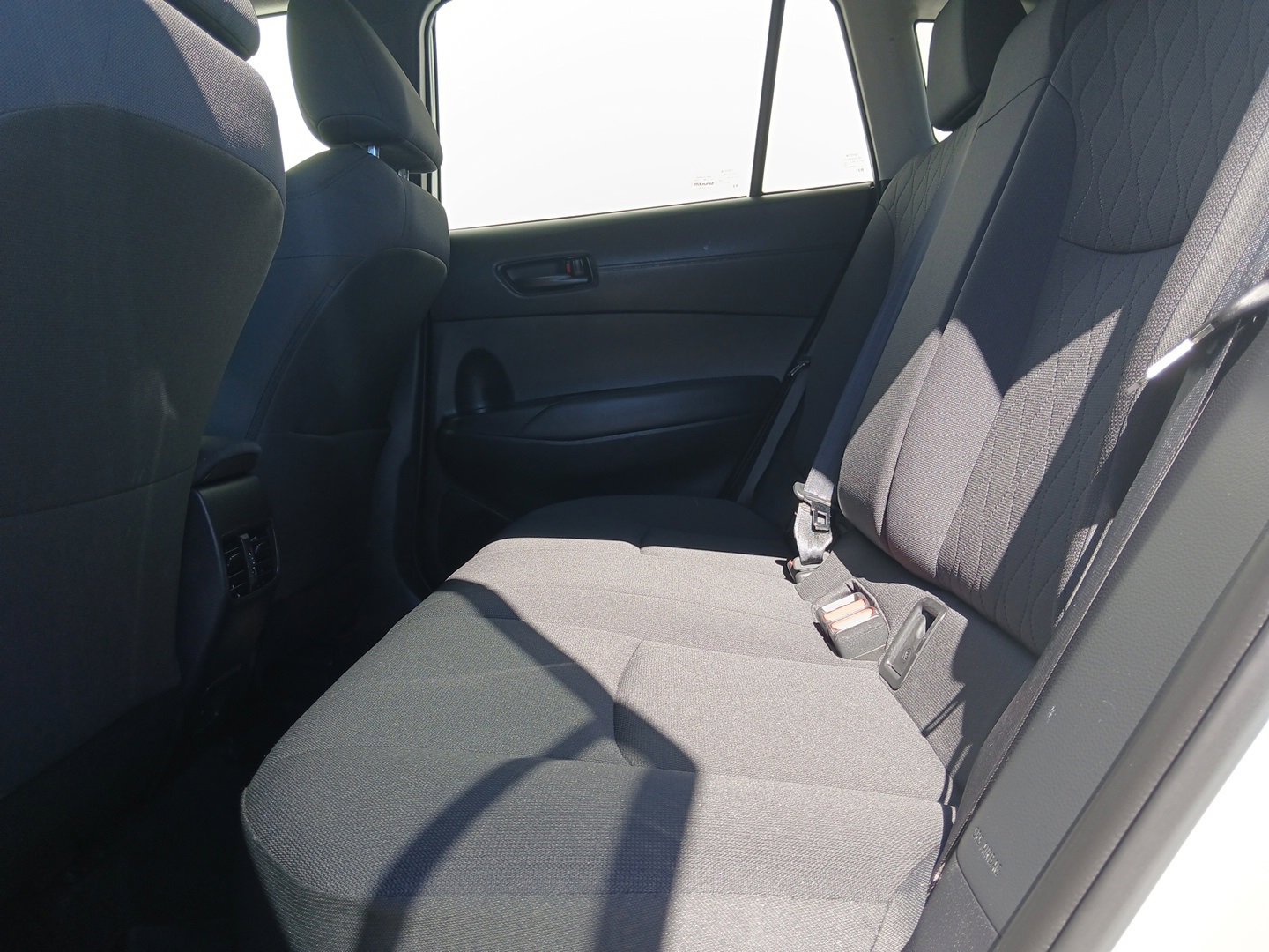 Used 2022 Toyota Corolla Cross LE image 25