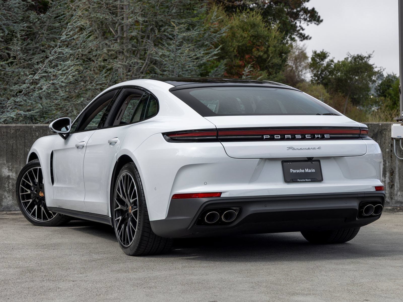New 2026 Porsche Panamera 4 AWD/4WD image 3