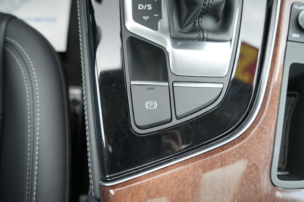 Used 2022 Audi A5 2.0T Premium Plus AWD/4WD image 35