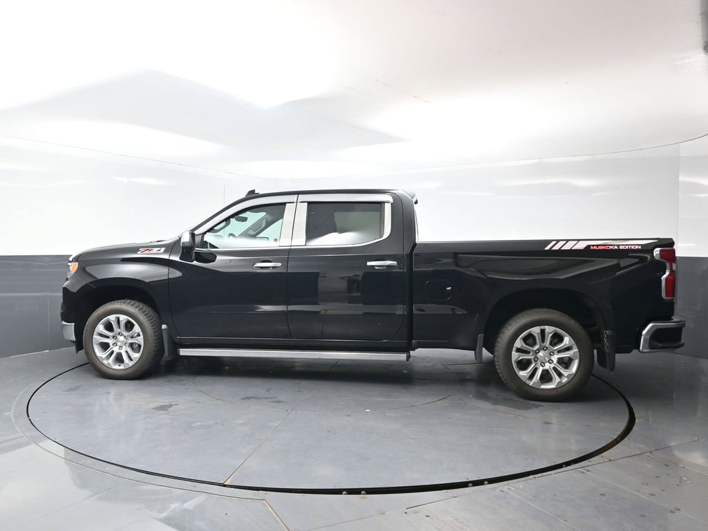 Used 2024 Chevrolet Silverado 1500 LTZ w/ Technology Package AWD/4WD image 11