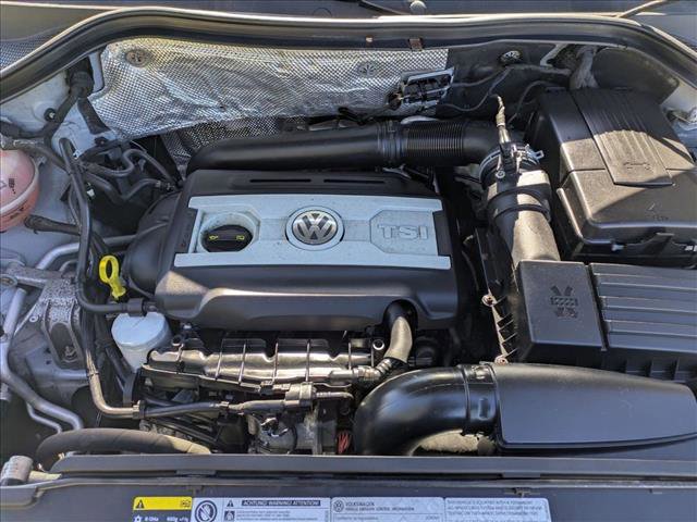 Used 2014 Volkswagen Tiguan SE image 22