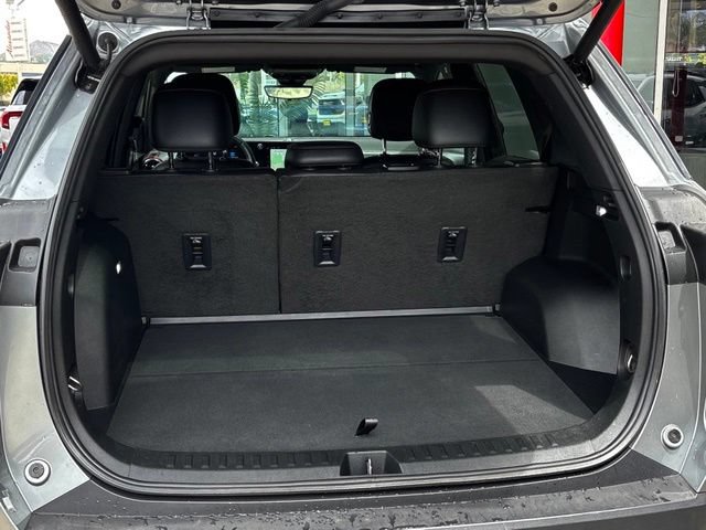 Used 2025 Chevrolet Equinox RS w/ Safety and Technology Package FWD image 29