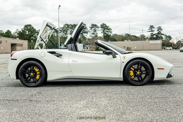 Used 2017 Ferrari 488 Spider RWD image 21