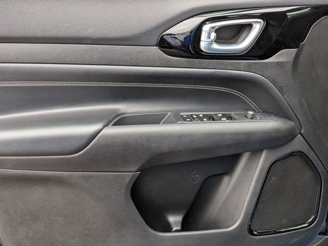 Used 2023 Jeep Compass Altitude w/ Convenience Group image 14