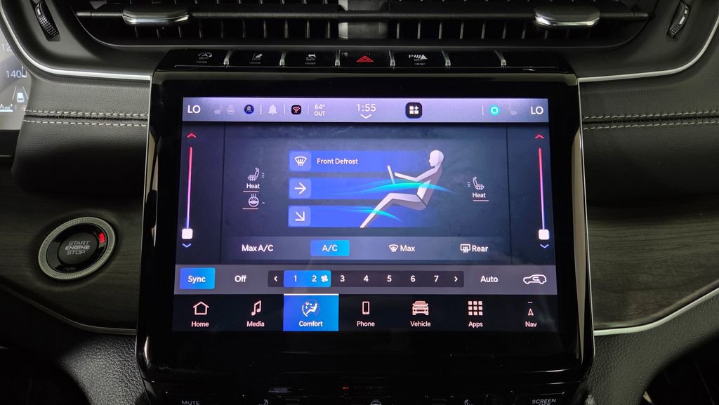 New 2025 Jeep Grand Cherokee Limited w/ Trailer Tow Package AWD/4WD image 25
