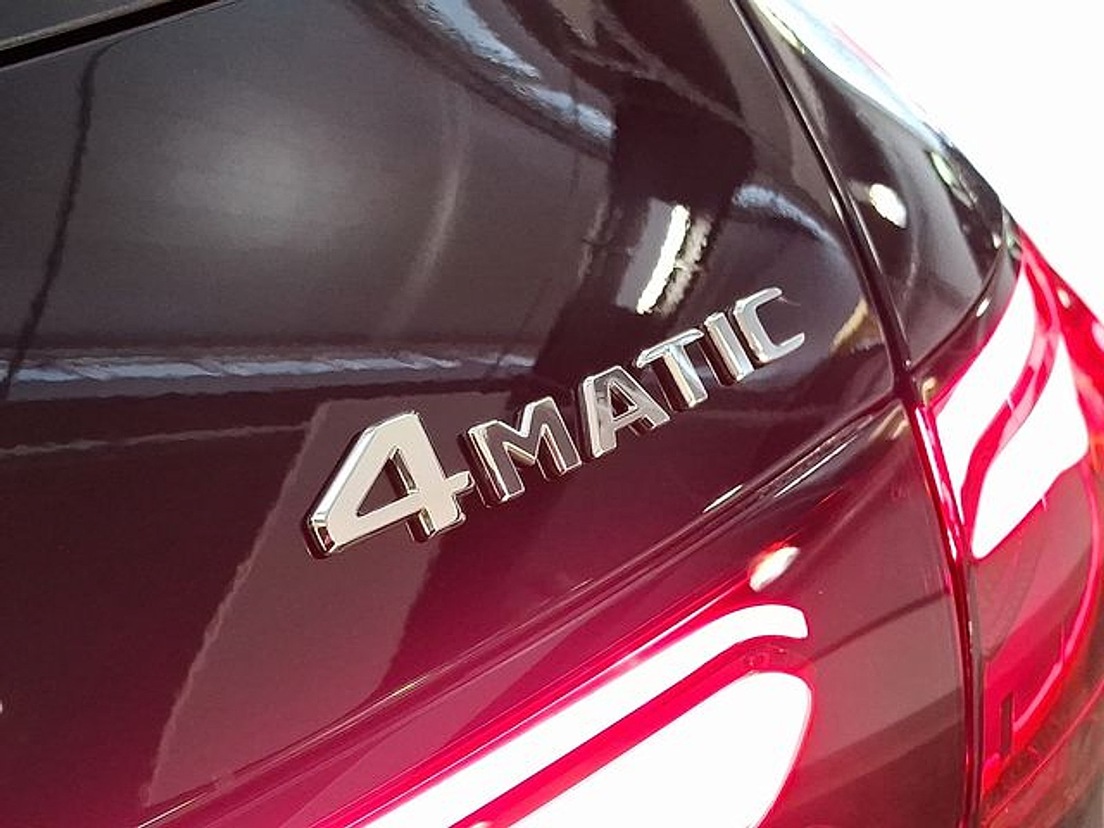 Used 2026 Mercedes-Benz GLC 300 4MATIC image 25