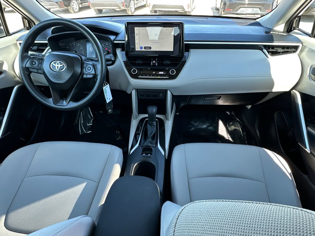 Certified 2025 Toyota Corolla Cross L image 14