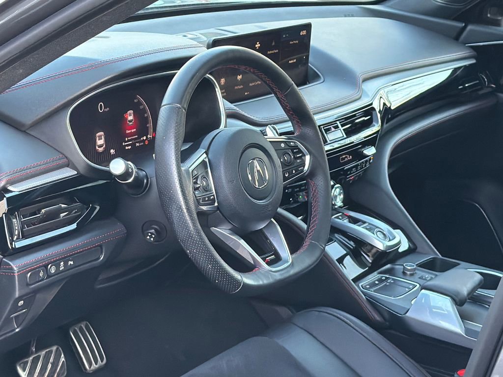Used 2023 Acura MDX A-Spec image 17