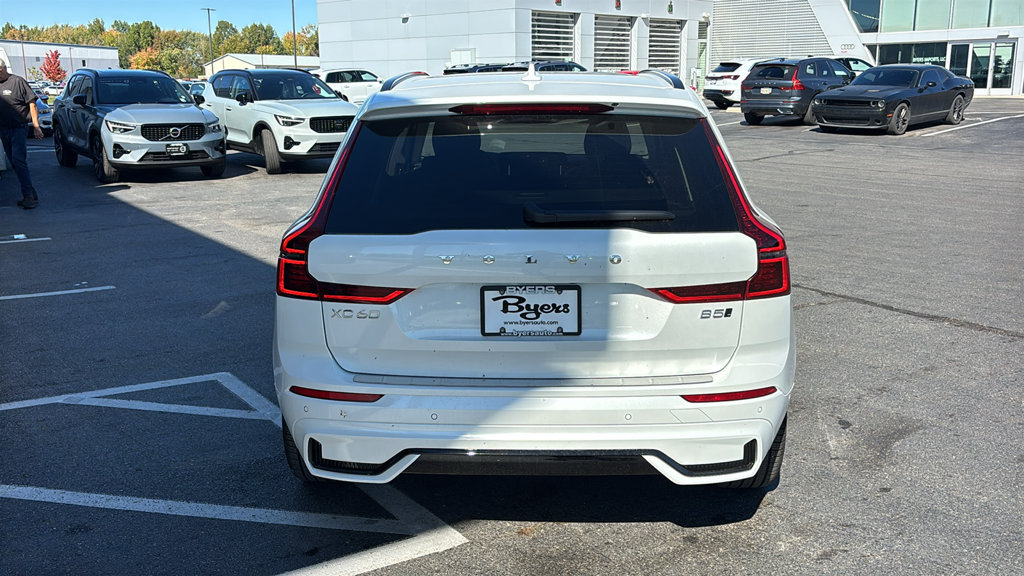 New 2027 Volvo XC60 B5 Ultra AWD/4WD image 28