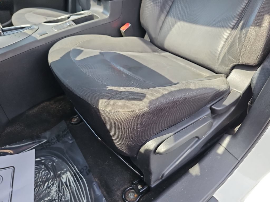 Used 2015 Nissan Rogue S w/ Convenience Package FWD image 28