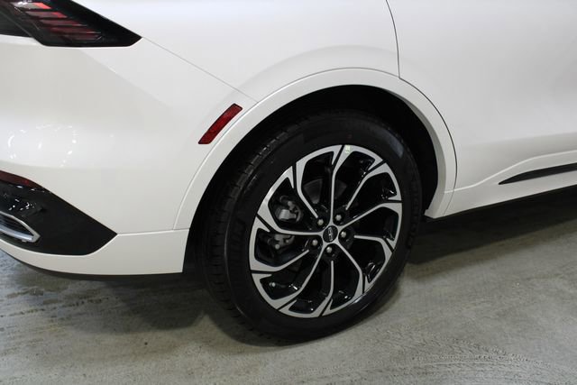 New 2026 Lincoln Nautilus Reserve AWD/4WD image 57