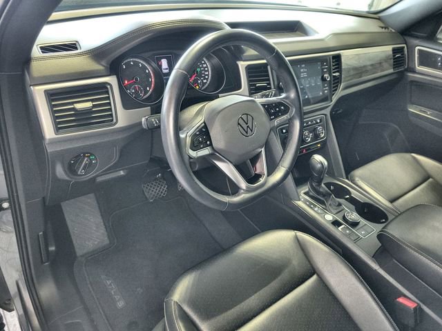 Used 2020 Volkswagen Atlas Cross Sport SE AWD/4WD image 14
