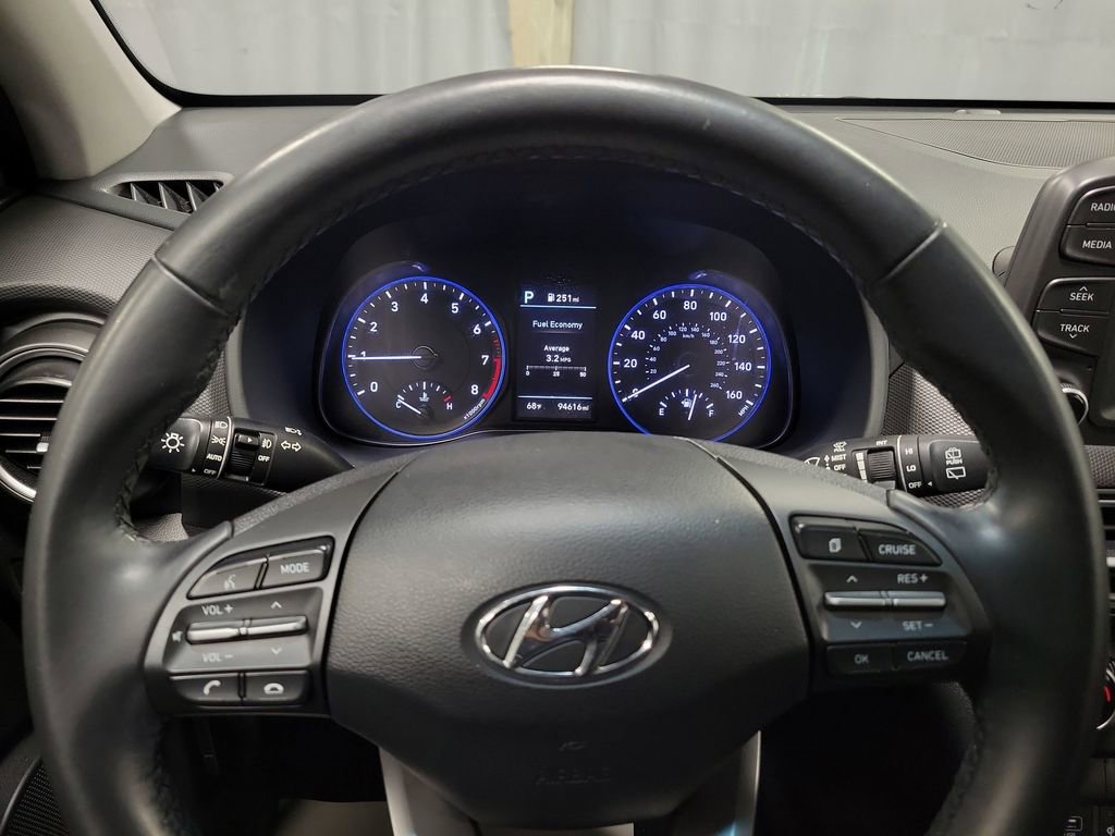 Used 2020 Hyundai Kona Limited image 16