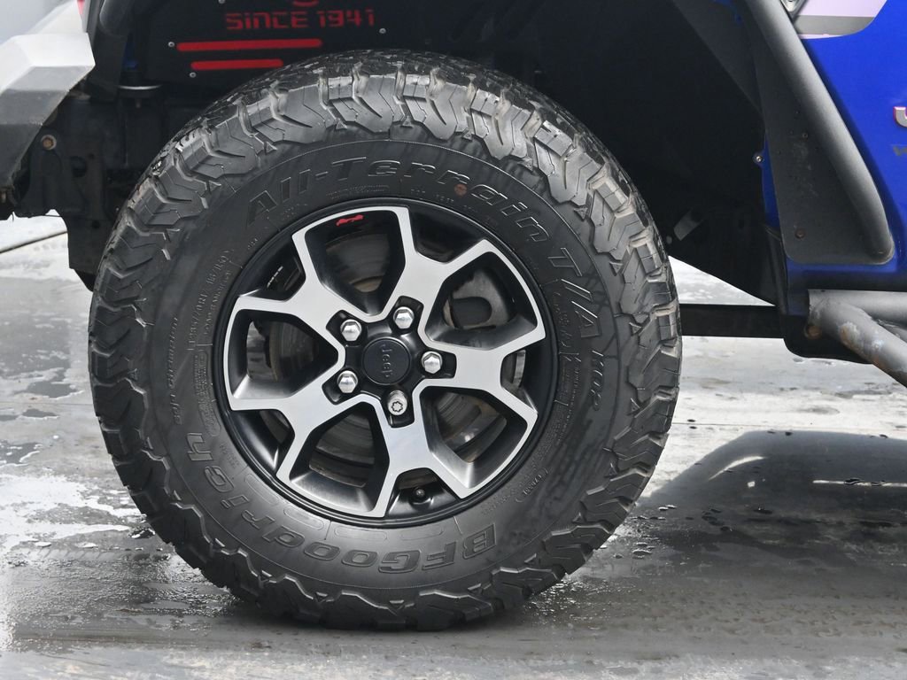 Used 2018 Jeep Wrangler Unlimited Rubicon w/ Cold Weather Group image 35