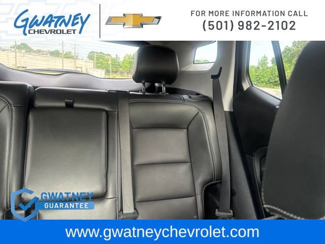 Used 2024 GMC Terrain SLT AWD/4WD image 25
