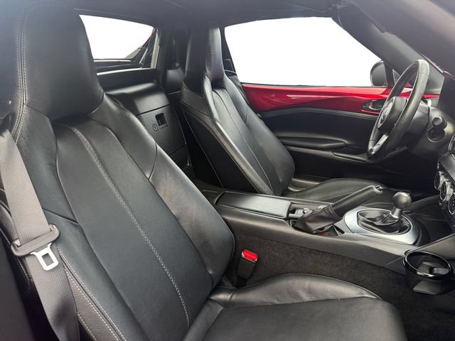 Used 2020 MAZDA MX-5 Miata RF Grand Touring RWD image 23