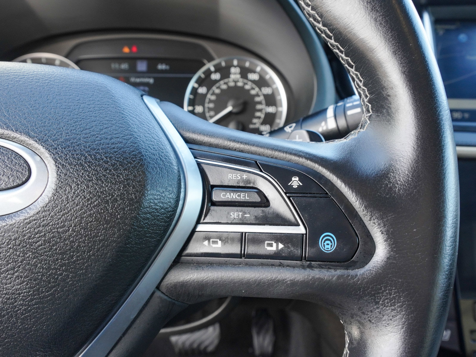 Used 2023 INFINITI QX55 Essential image 31