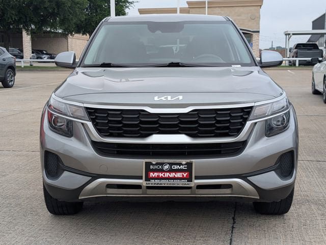 Used 2023 Kia Seltos LX AWD/4WD image 6
