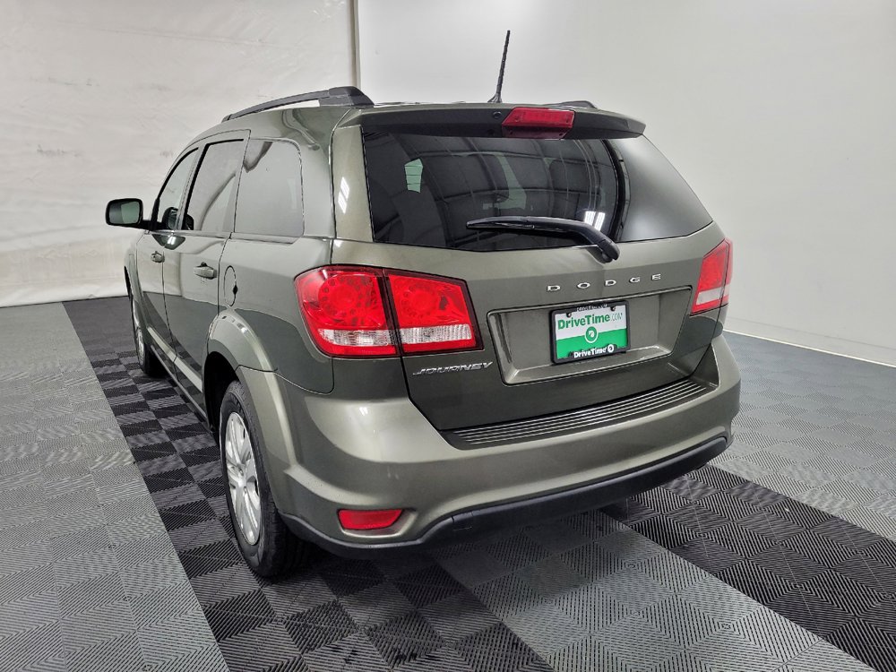 Used 2019 Dodge Journey SE FWD image 5