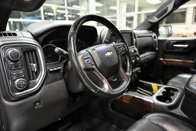 Used 2019 Chevrolet Silverado 1500 High Country w/ Technology Package image 22