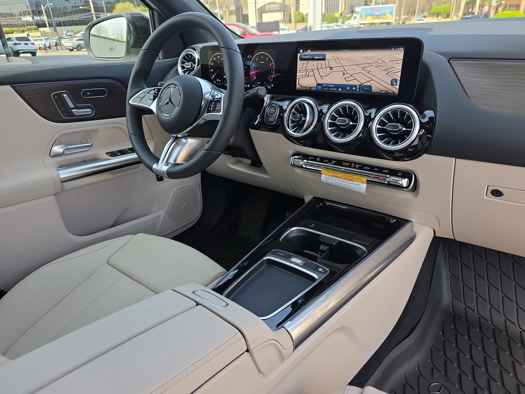 New 2026 Mercedes-Benz GLA 250 4MATIC image 18