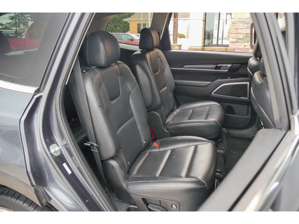 Used 2020 Kia Telluride S image 18