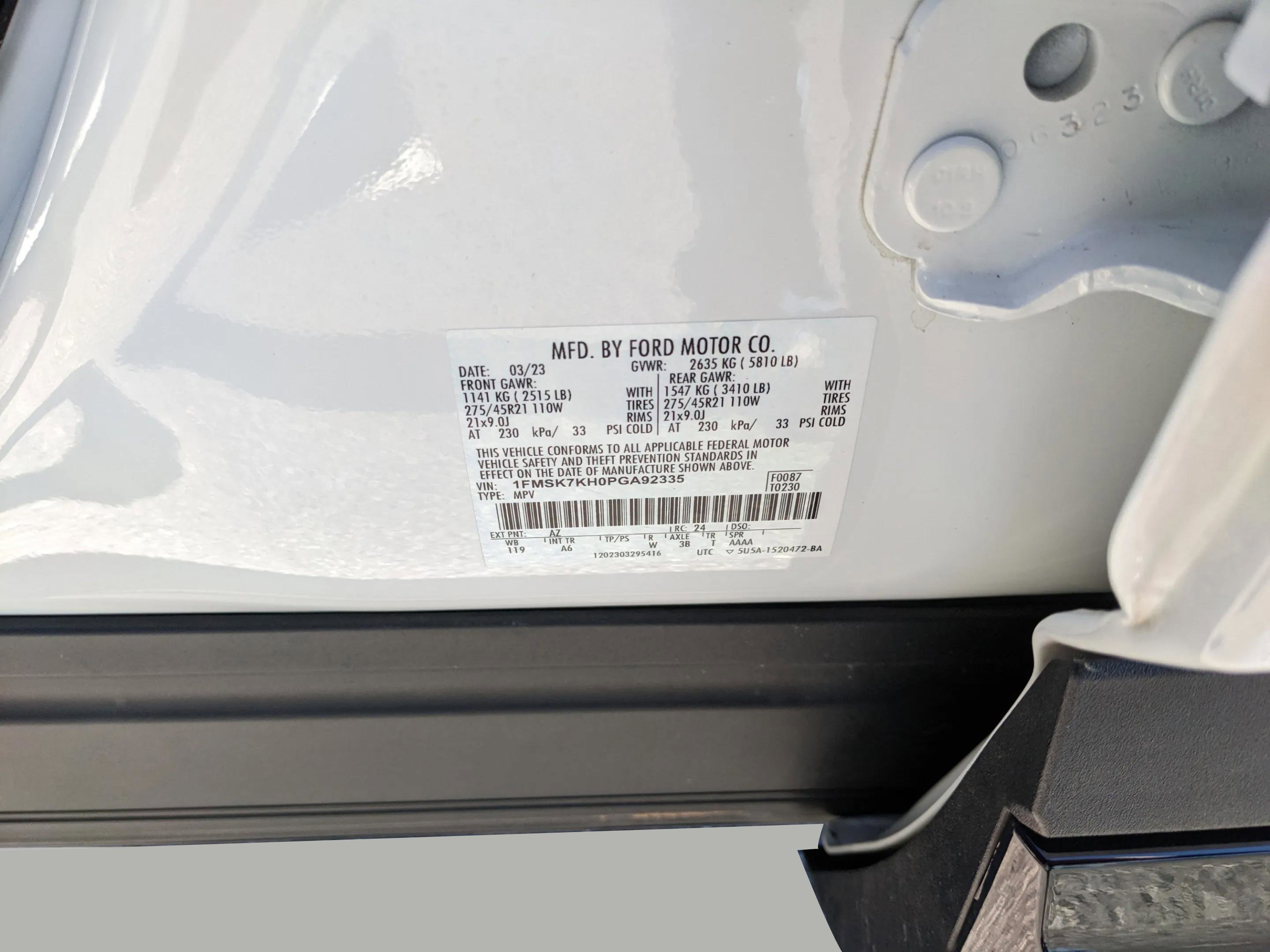 Used 2023 Ford Explorer ST-Line w/ Class IV Trailer Tow Package image 39