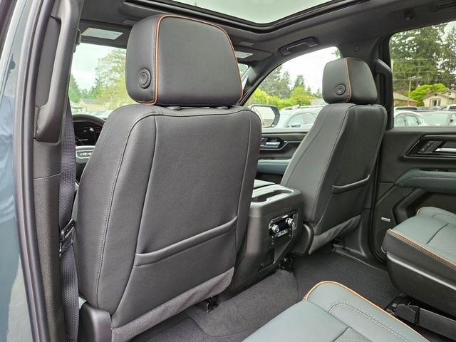 New 2026 GMC Yukon XL AT4 AWD/4WD image 18