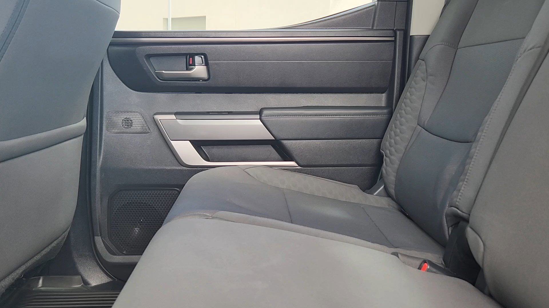 Used 2024 Toyota Tundra SR5 w/ SR5 Convenience Package AWD/4WD image 16