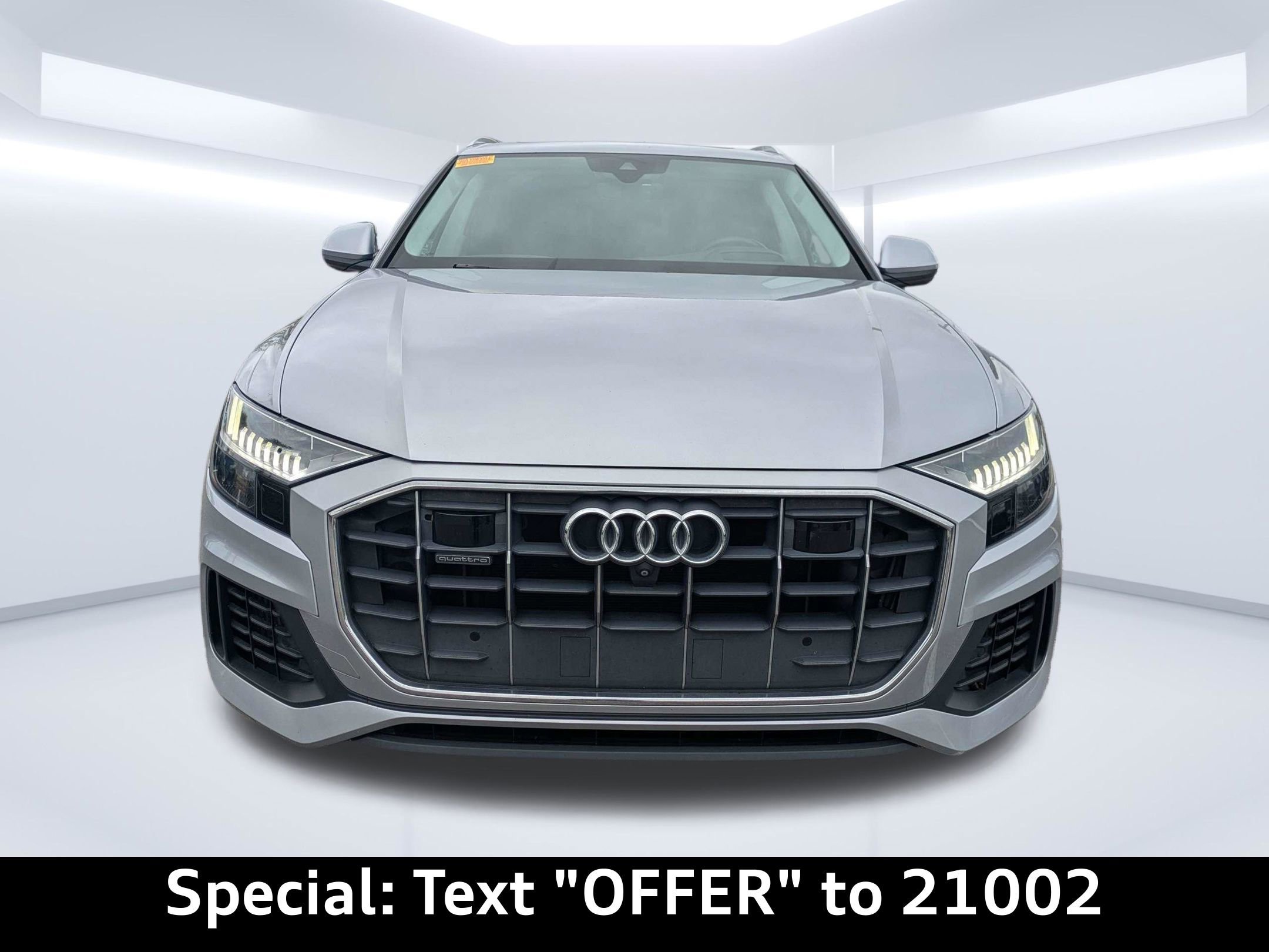 Used 2019 Audi Q8 Prestige w/ Luxury Package AWD/4WD image 10