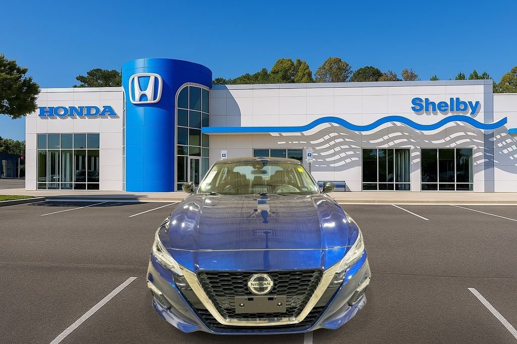 Used 2022 Nissan Altima 2.5 SR image 3