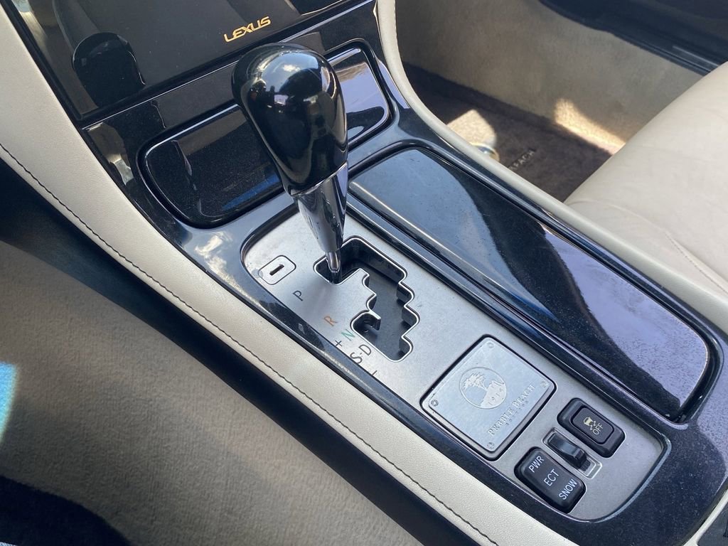 Used 2009 Lexus SC 430 Convertible RWD image 30