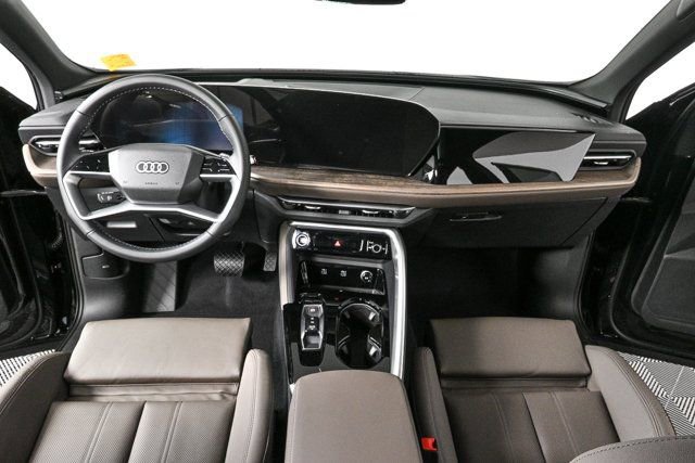 New 2025 Audi Q5 Premium Plus image 19