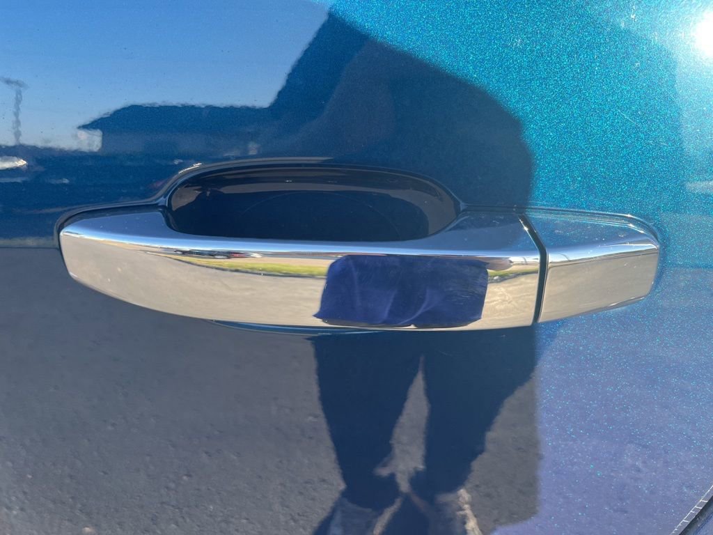 Used 2019 GMC Canyon SLT w/ Trailering Package image 18